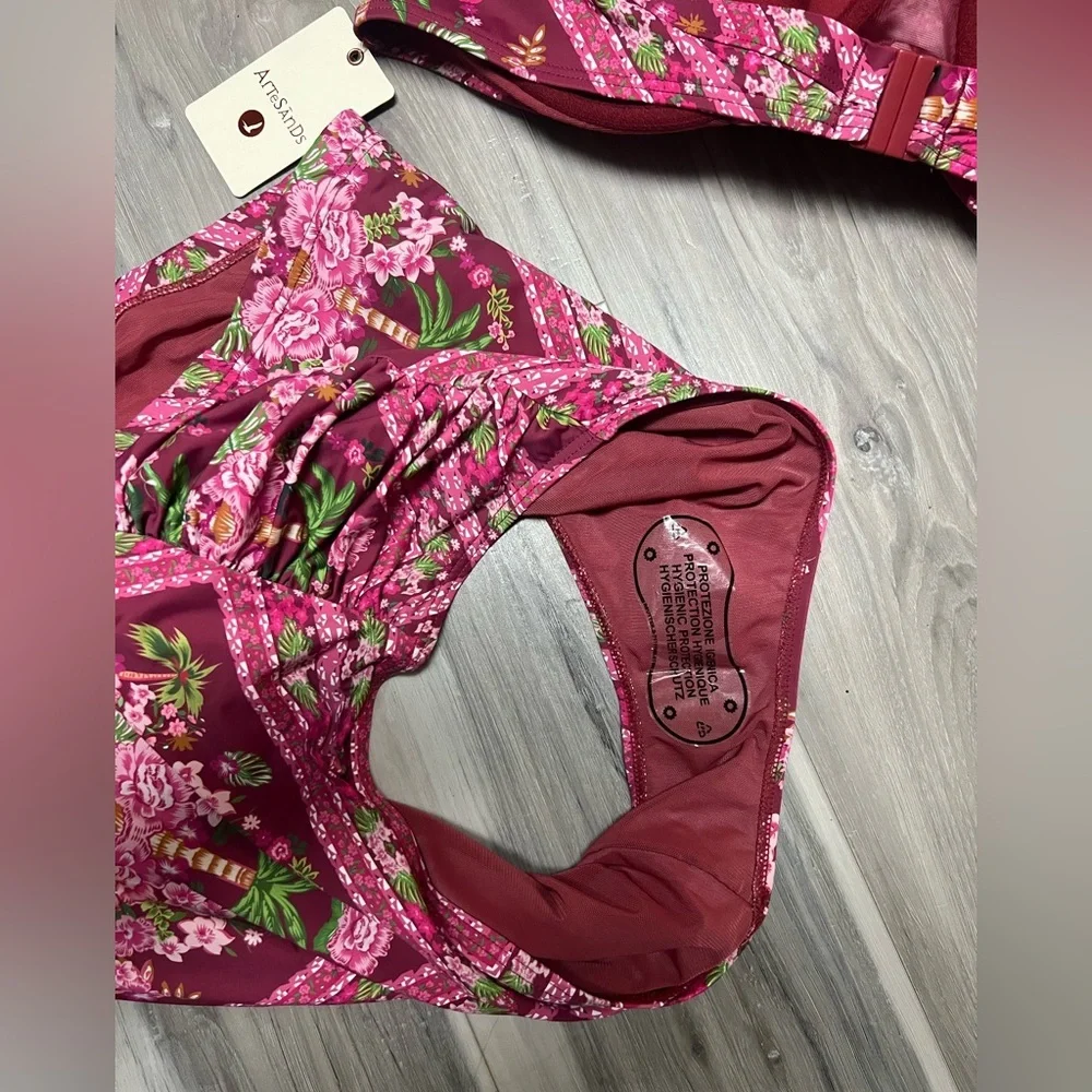 Floral Burgundy Women's Bikini Set